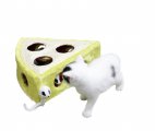IGRAČA za mačka - sir z miškami 28×28×10cm
